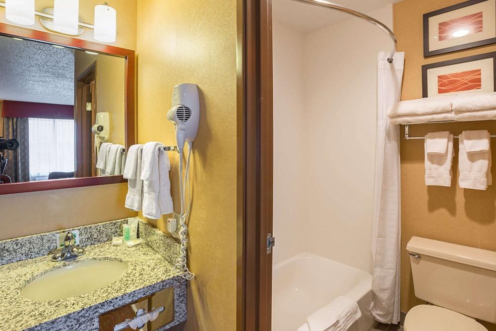 Quality Inn York photo 9