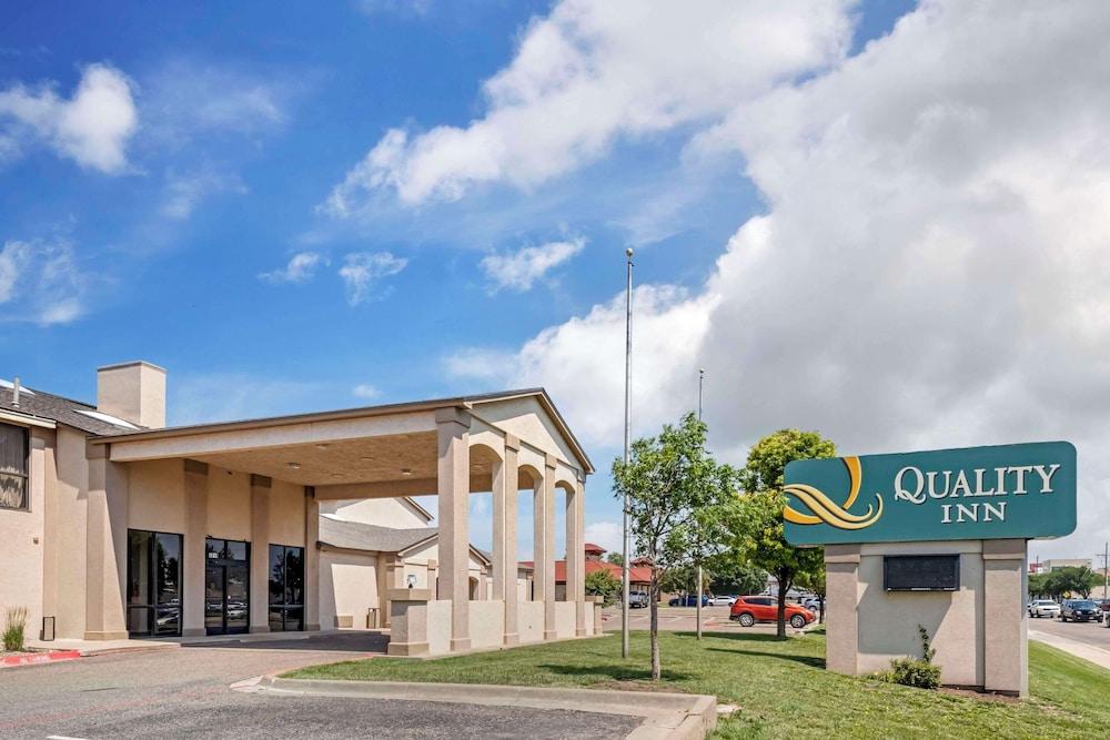 Quality Inn Amarillo West near Medical Center photo 3