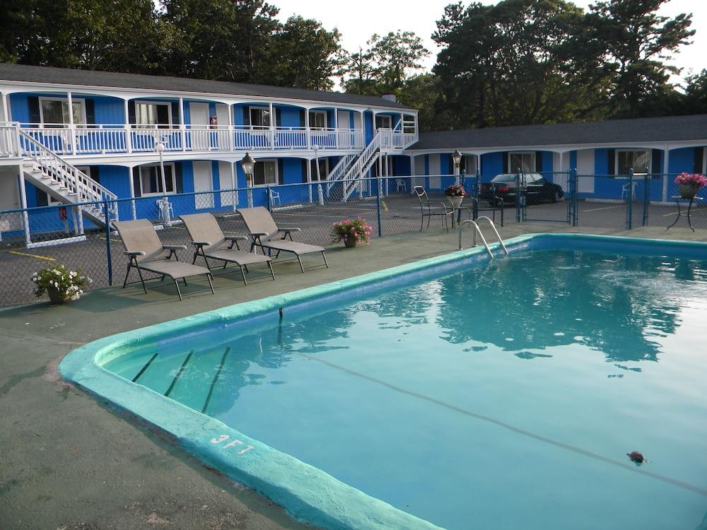 Oceanside Motel photo 2