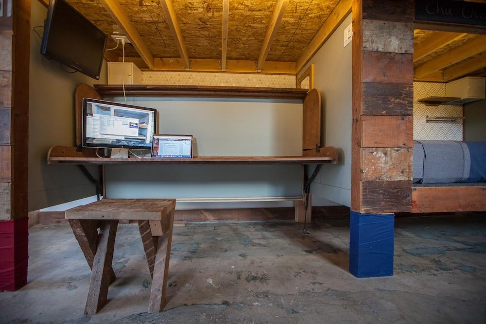 PodShare Los Feliz - Hostel photo 8