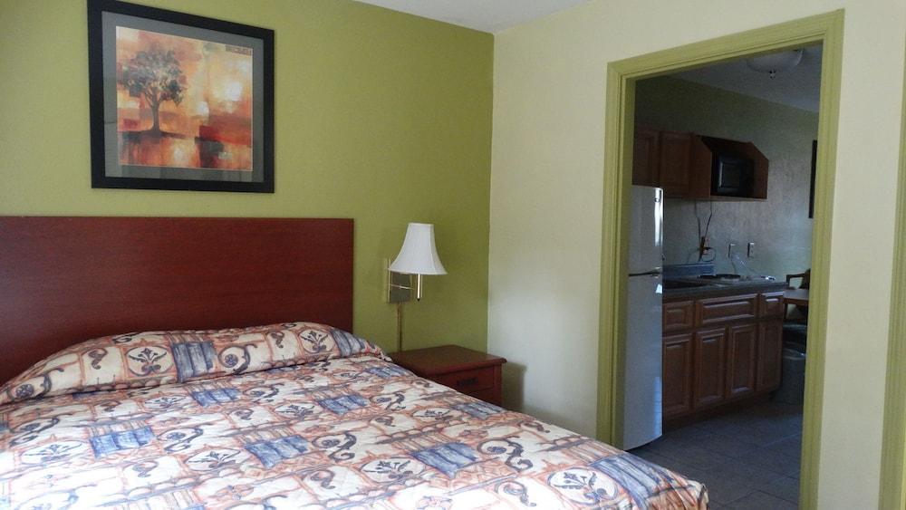 Budget Inn photo 9