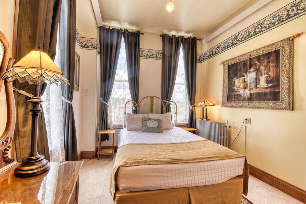 The Delaware Hotel photo 3