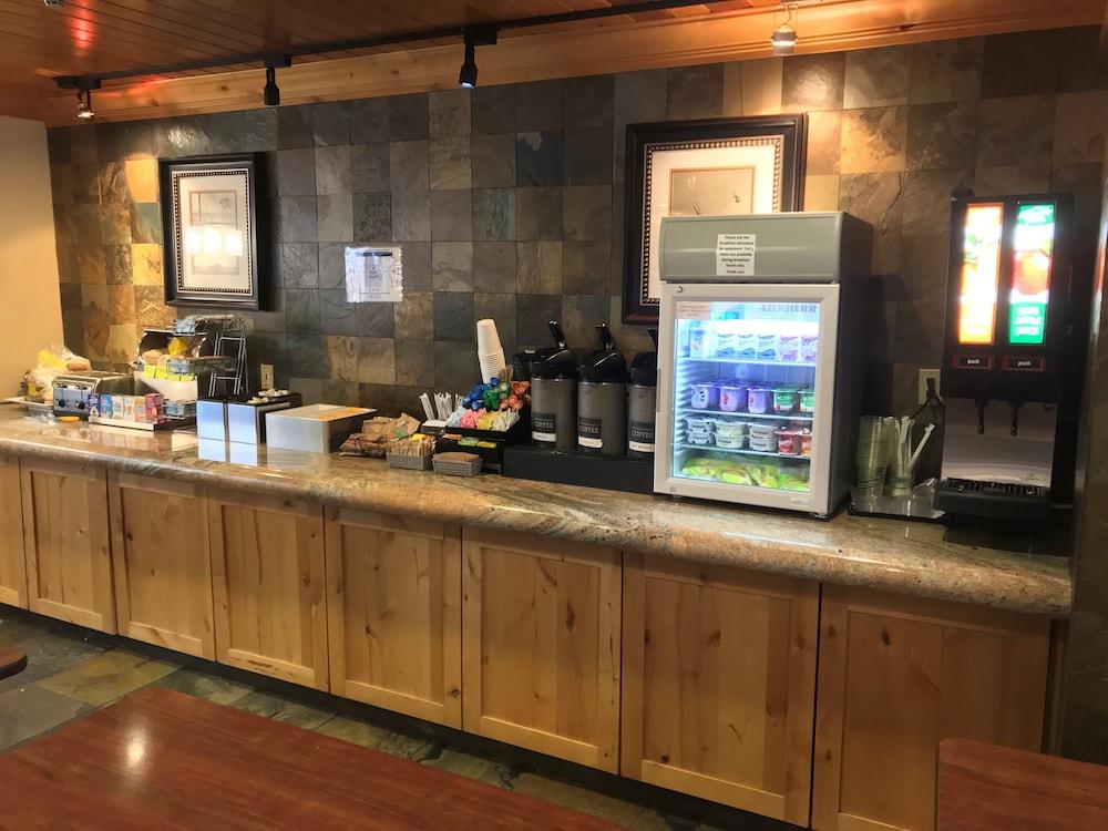 TownePlace Suites by Marriott Bend photo 35