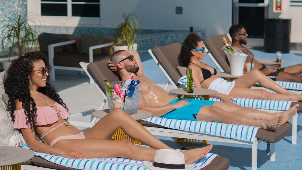 Essex House By Clevelander photo 9
