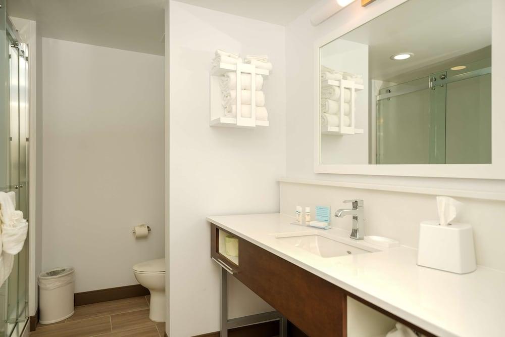 Hampton Inn & Suites Aurora South Denver photo 34