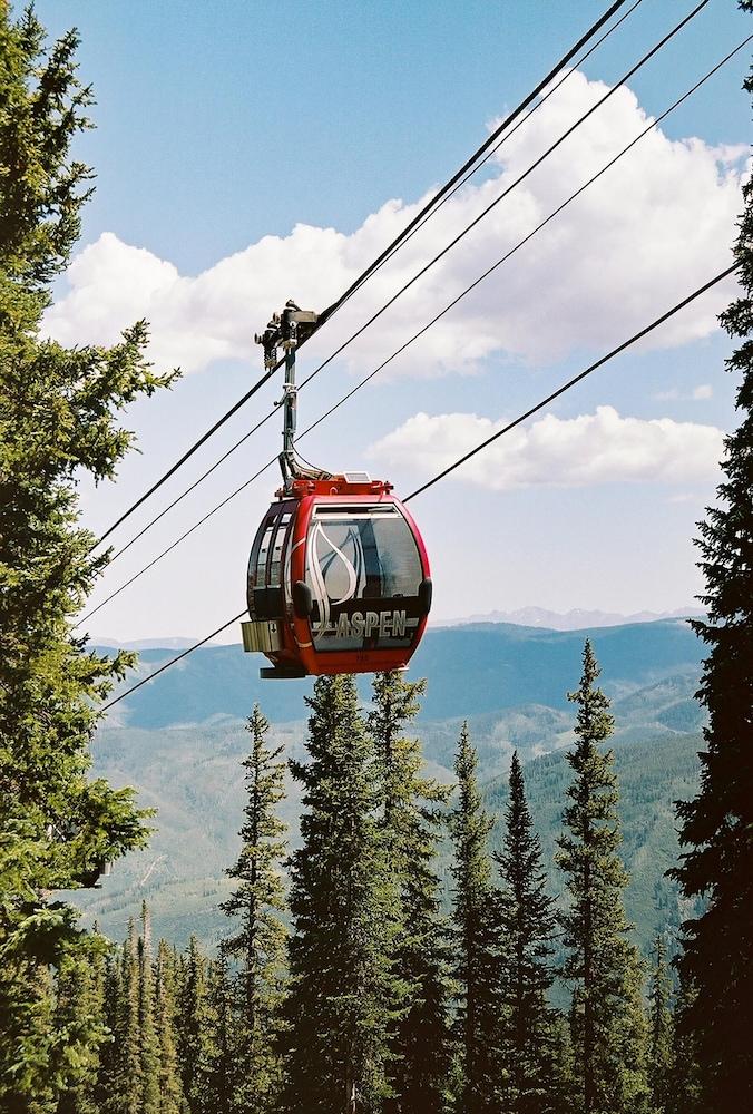 The Aspen Mountain Residences photo 51