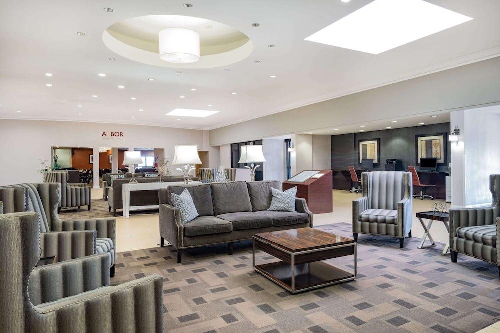 Wyndham Sacramento photo 2