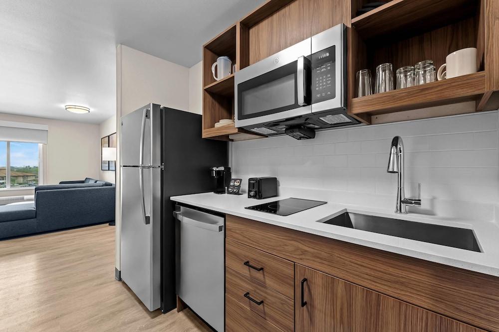 Everhome Suites Brownsville photo 33