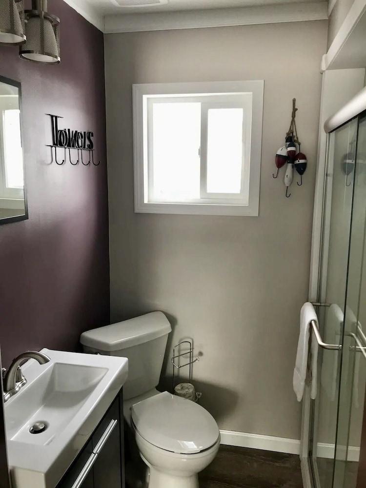Aqua Aire Inn & Suites photo 30