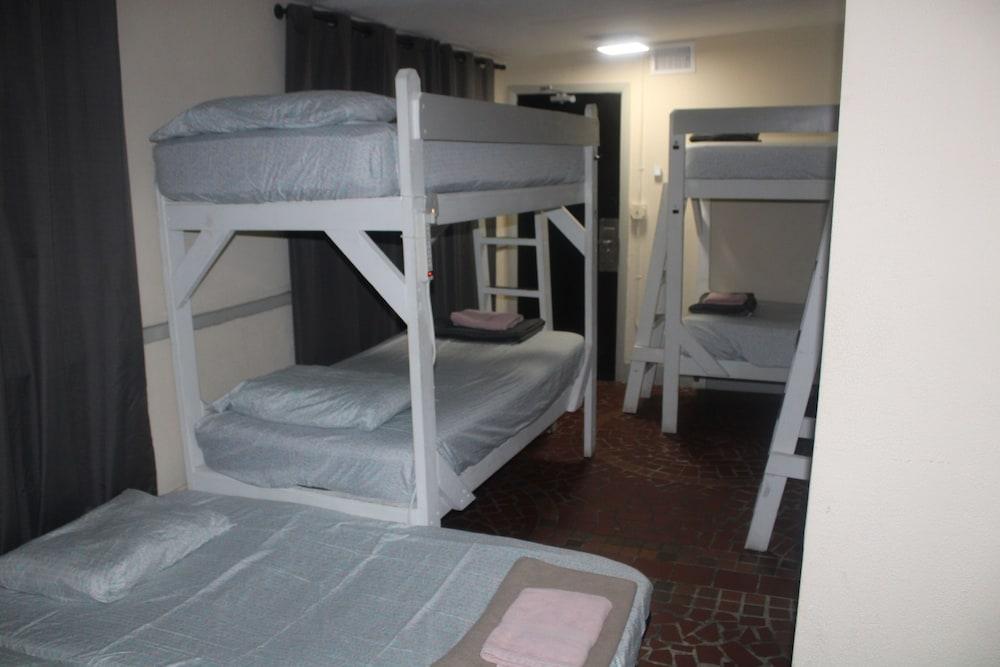 Hoosville Hostel photo 46