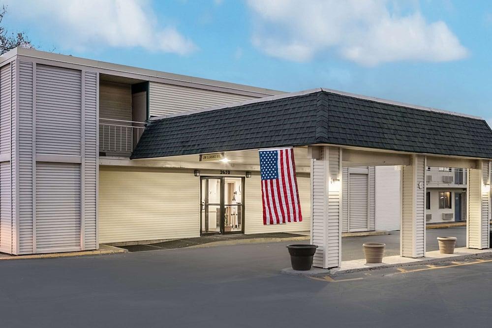 Rodeway Inn Dubuque photo 45