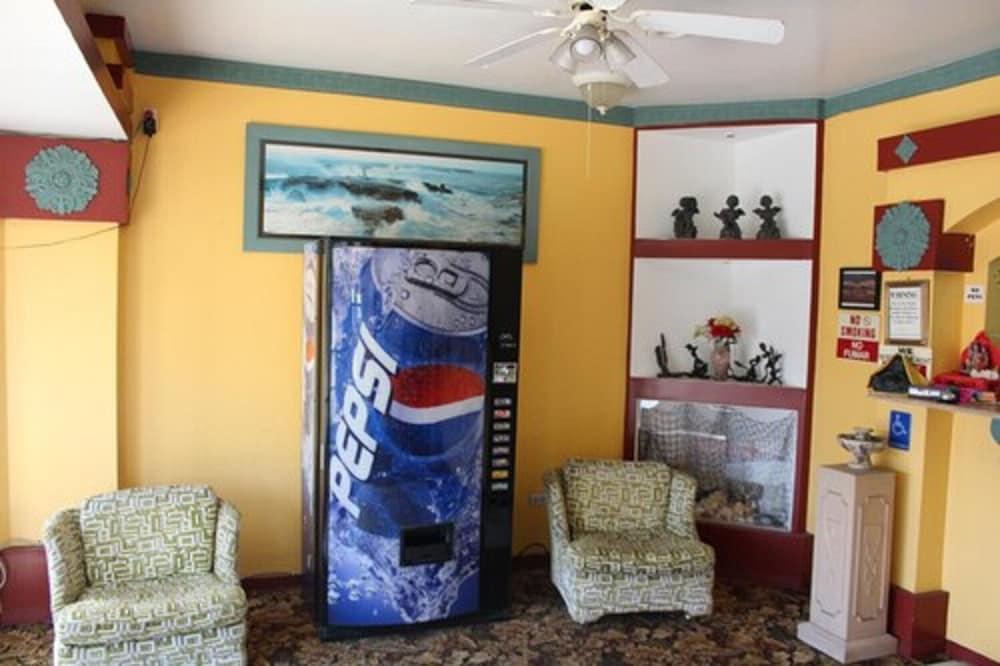 Oceanside Inn and Suites photo 4
