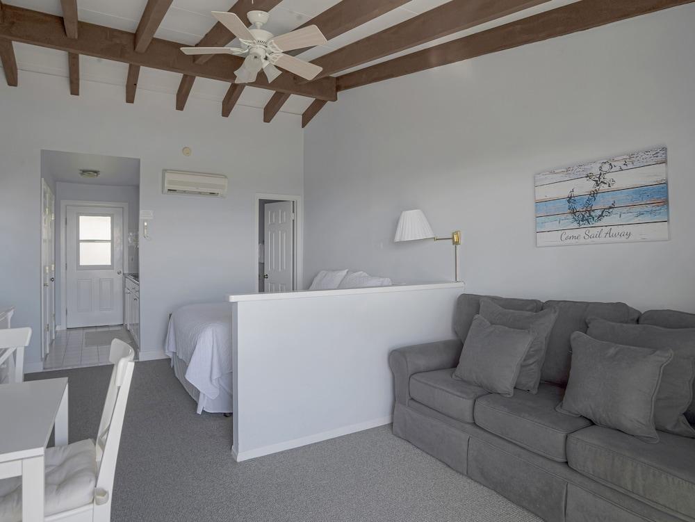 Beach Plum Resort photo 71