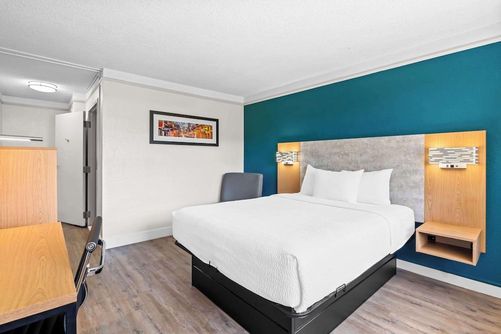 Quality Inn Slidell I-10 photo 14