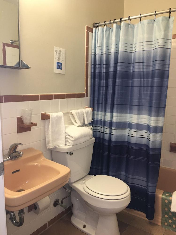 Wachapreague Inn photo 87