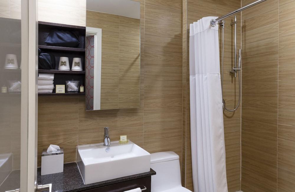 Empire Hotel photo 44