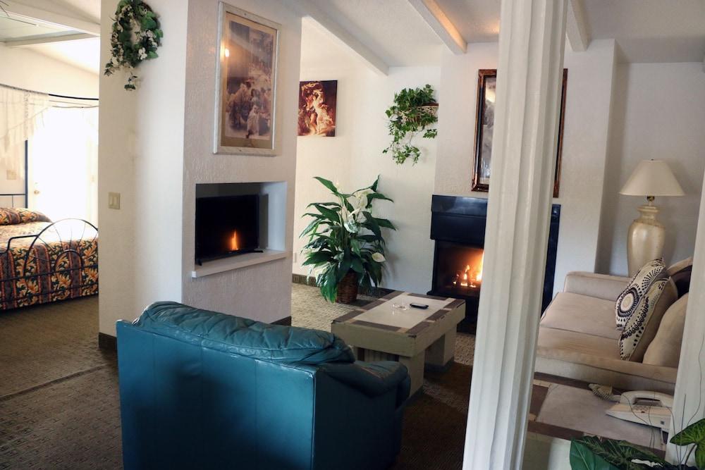 Bedford Inn photo 24