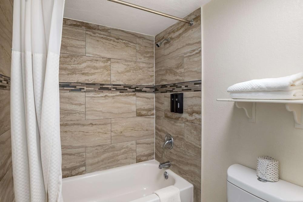 Econo Lodge Richmond-North Chesterfield photo 22