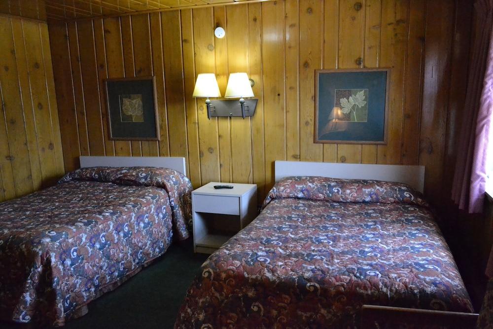 Innkeeper Motel photo 26