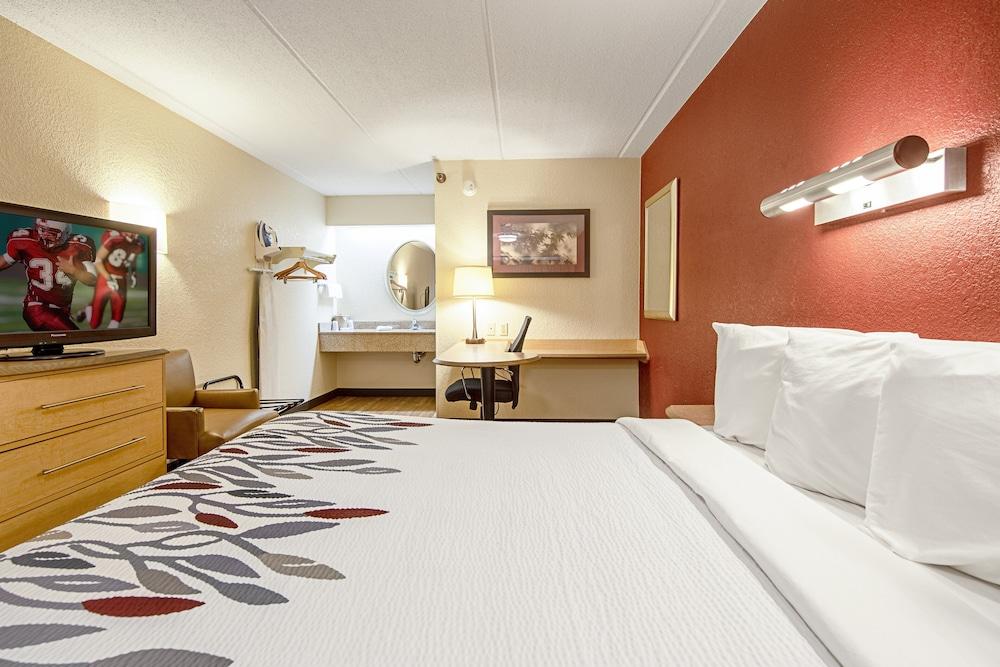 Red Roof Inn Jacksonville - Orange Park photo 11