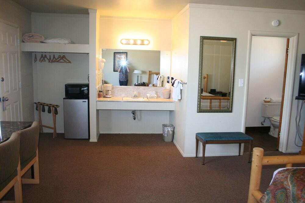 Bryce Zion Inn photo 33