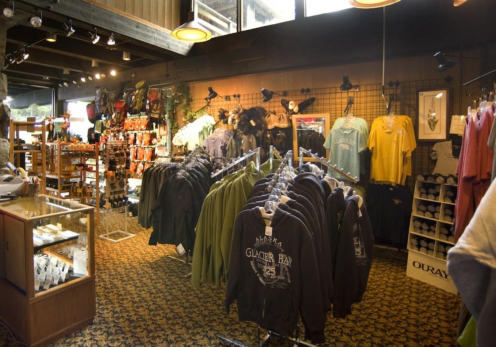 Glacier Bay Lodge photo 11