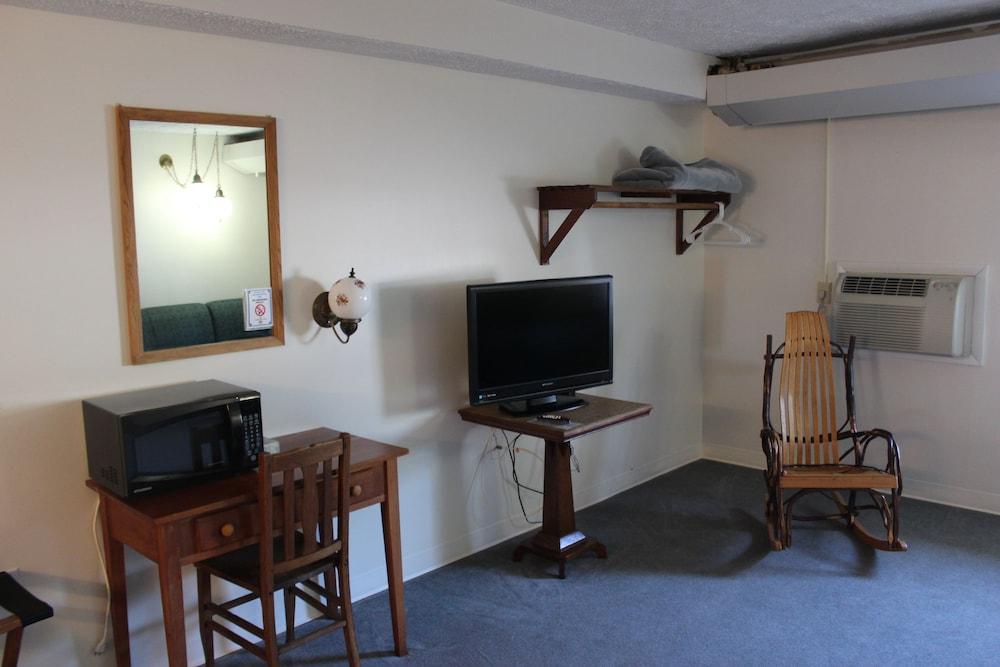 The Casselman Inn photo 35