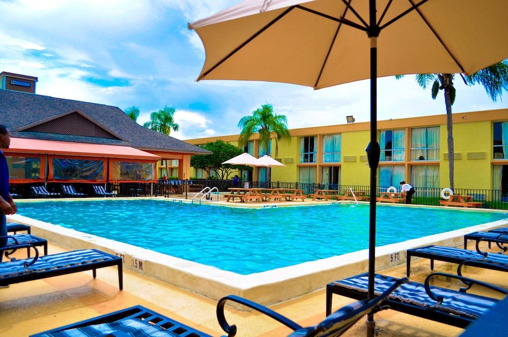 B&B Hotel Orlando International Drive Near Universal - Newly Renovated! photo 37