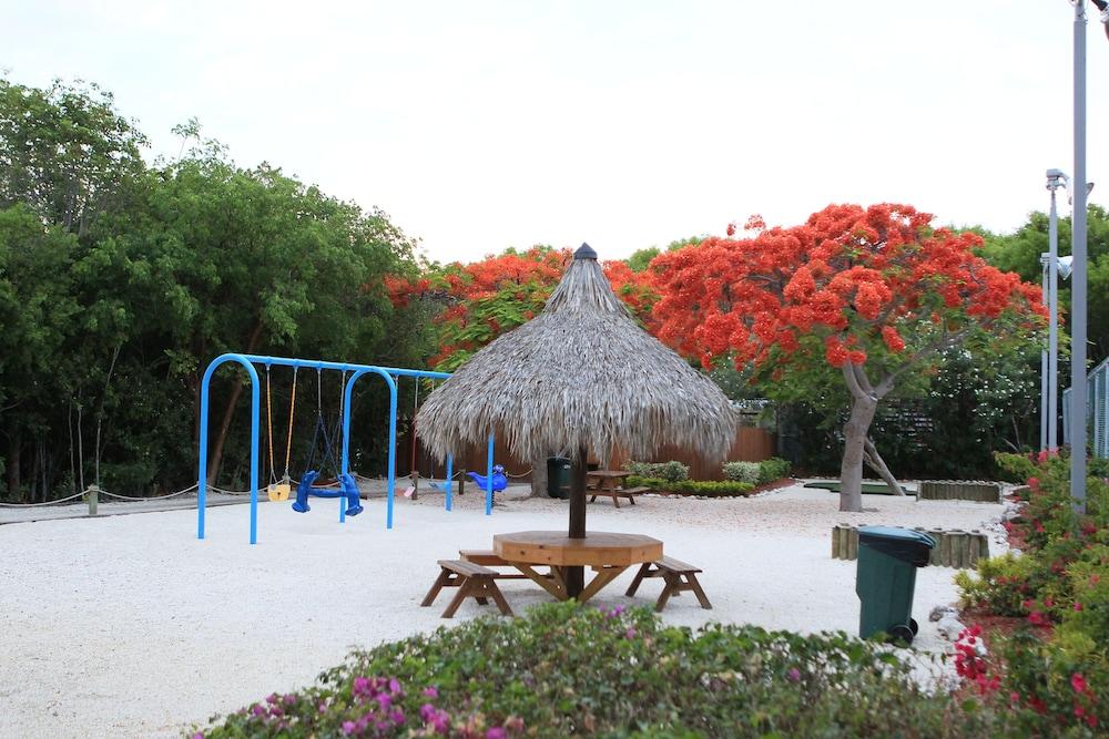 Ocean Pointe Suites at Key Largo photo 27