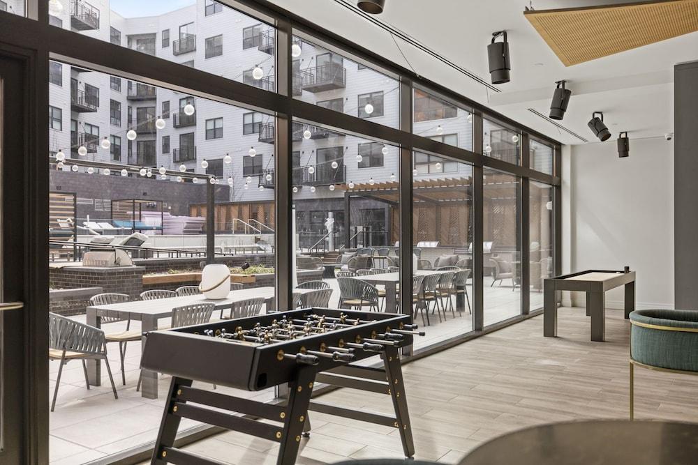 Placemakr Cathedral Heights photo 48