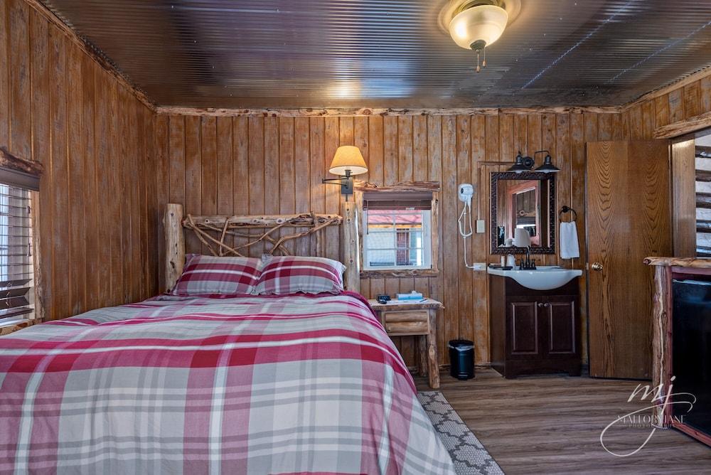 Log Cabin Inn photo 20