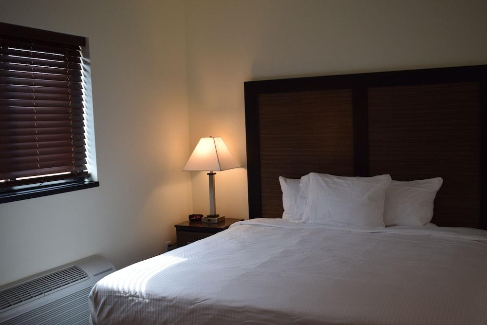 Menominee River Extended Stay Hotel photo 7