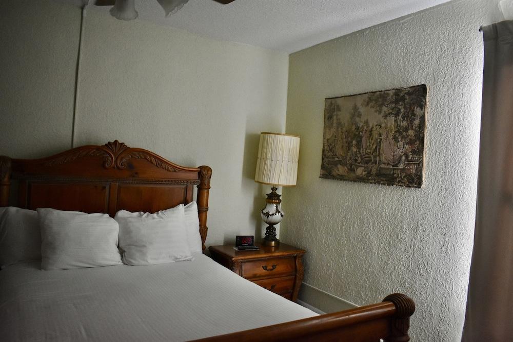 The DeLand Hotel photo 100