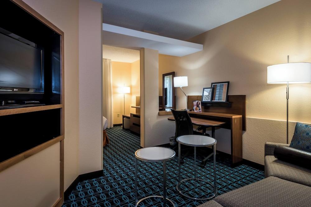 Fairfield Inn By Marriott Savannah I-95 South photo 20