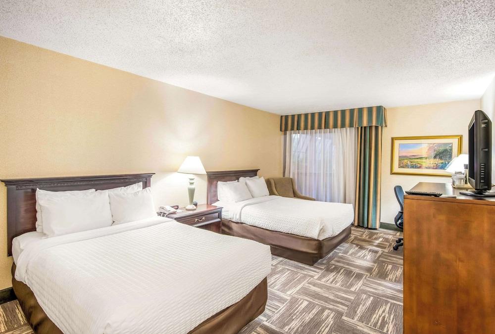 Clarion Inn Grand Junction photo 43