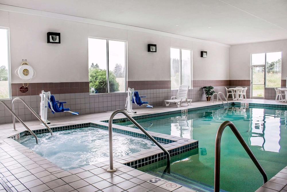 Rodeway Inn Abbotsford photo 24