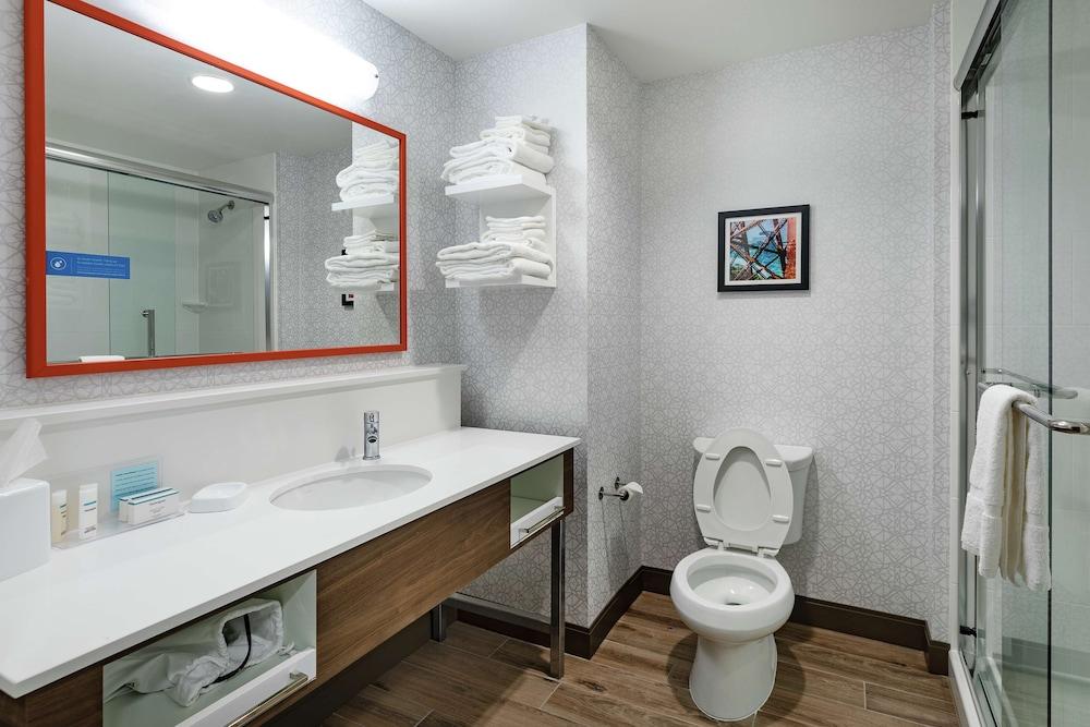 Hampton Inn & Suites Columbia Killian Road photo 81