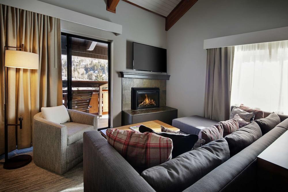 Highline Vail - a DoubleTree by Hilton photo 55
