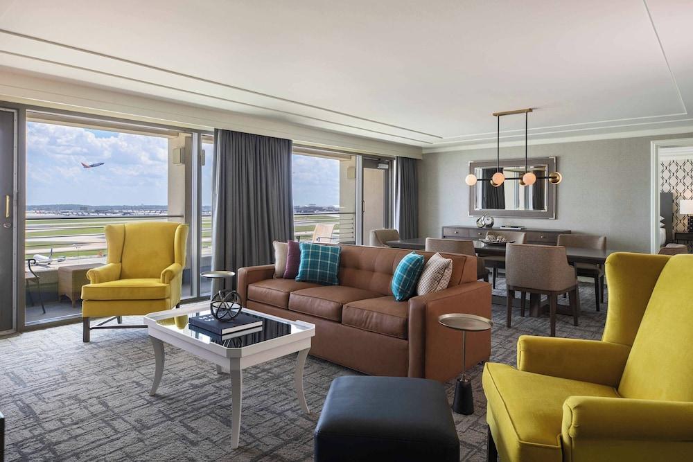 Renaissance Concourse Atlanta Airport Hotel photo 17