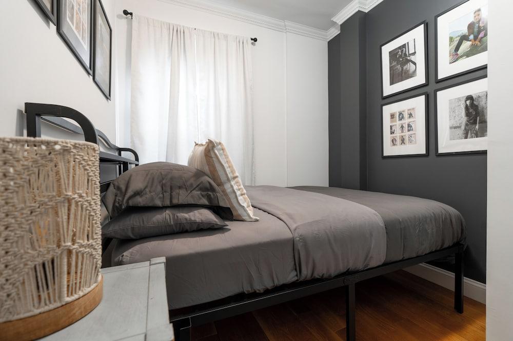 Elegant Harlem Suites photo 17