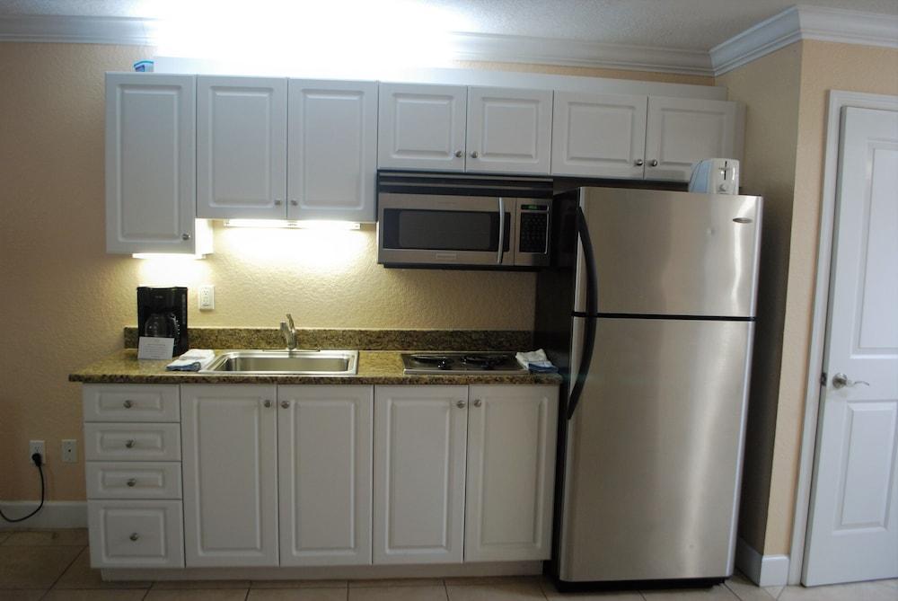 Anna Maria Island Dream Inn photo 31