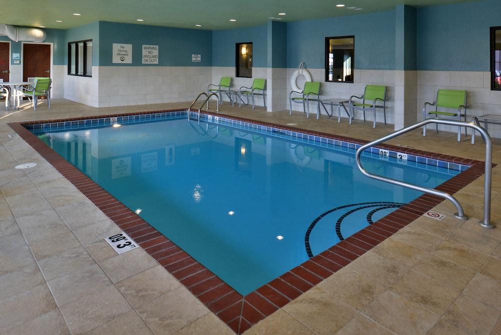 Holiday Inn Express & Suites Lonoke by IHG photo 29