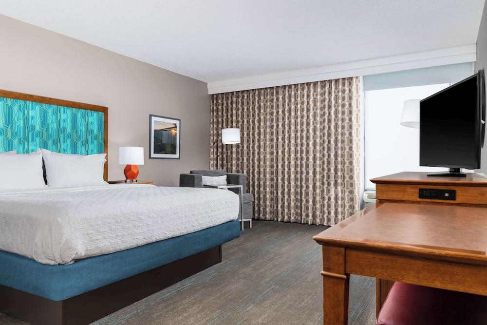 Hampton Inn Martinsburg photo 2