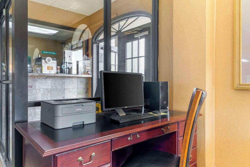 Quality Inn Cordele photo 52