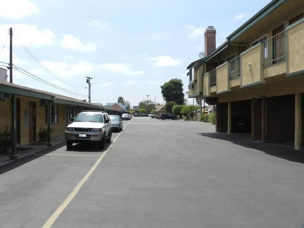 Starlite Motel photo 31