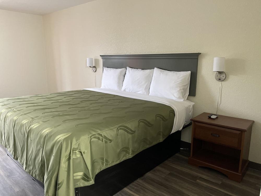Dreamland Inn photo 4