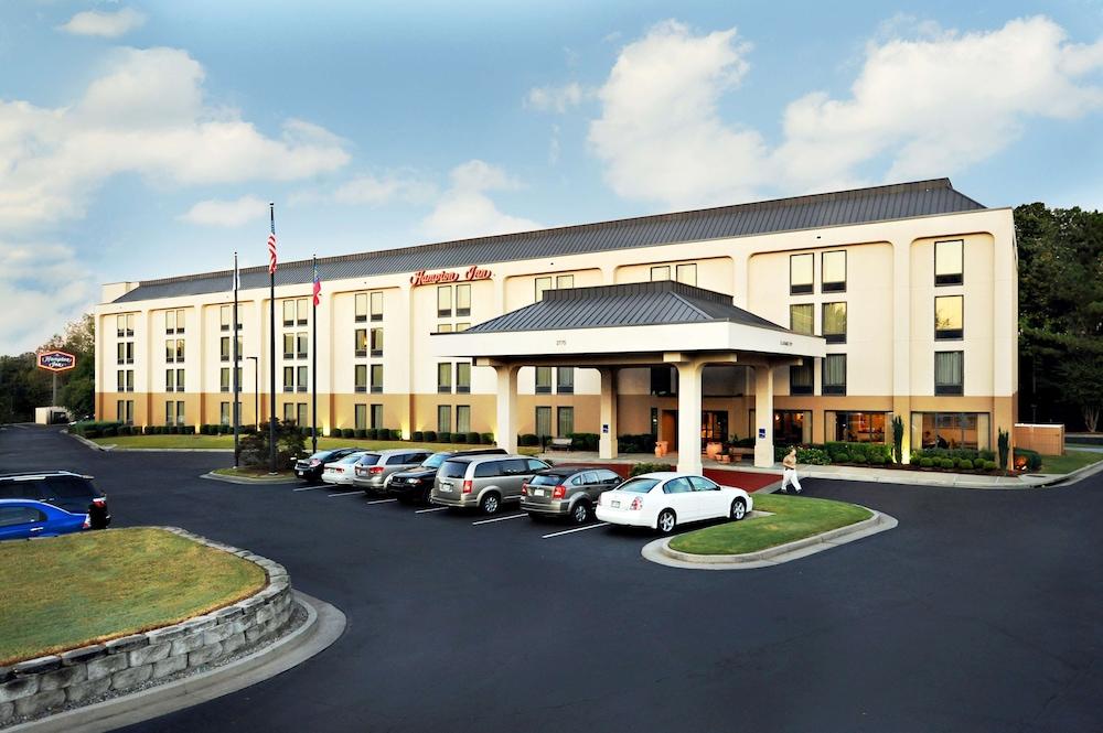 Hampton Inn Atlanta NW Cumberland photo 1