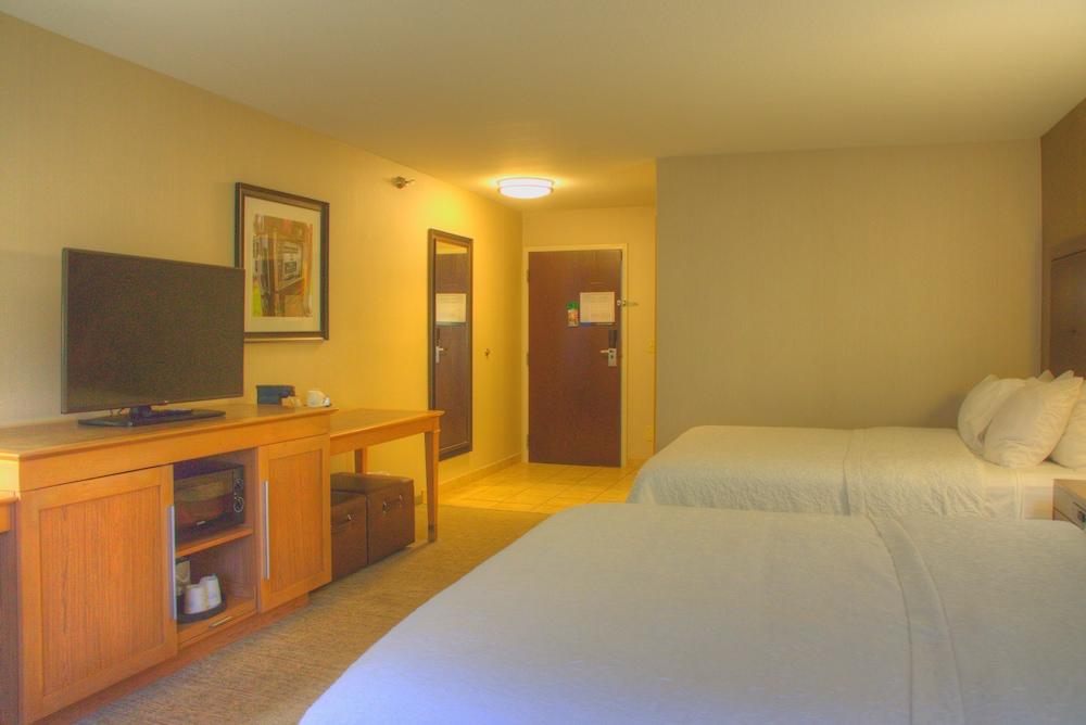 Wingate by Wyndham Steubenville photo 2