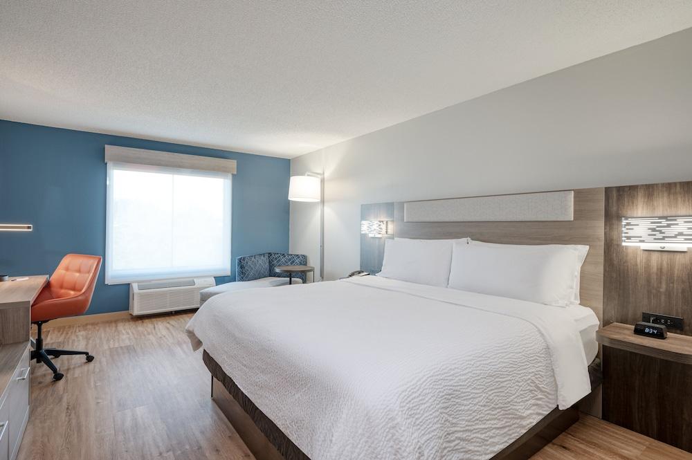 Holiday Inn Express & Suites Columbia-I-20 @ Clemson Rd by IHG photo 8