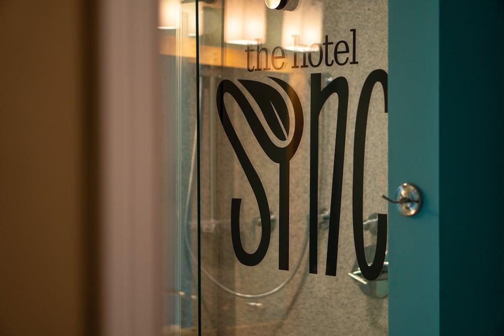 The Hotel Sync photo 60
